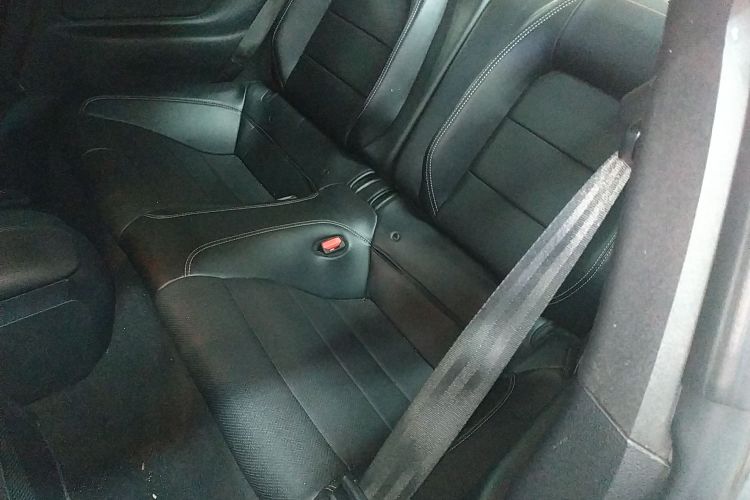 福特 Mustang 2021款 2.3T EcoBoost中控内饰21