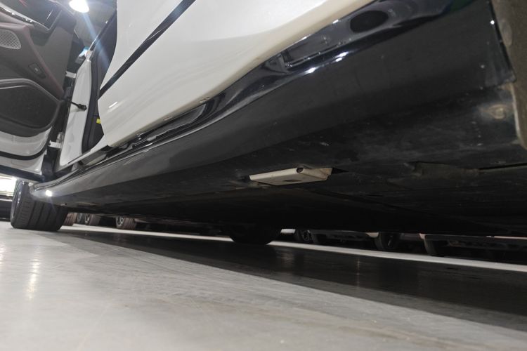 腾势Z9GT 2024款 1100四驱Ultra版局部细节9002