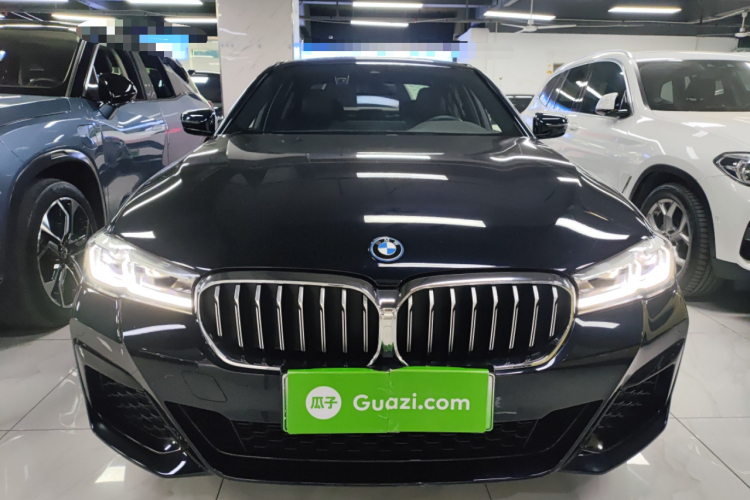 宝马5系新能源 2022款 改款二 535Le M运动套装车身外观2