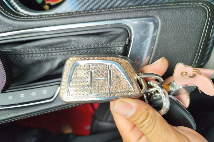 凯迪拉克CT4 2020款 28T 时尚型中控内饰7001