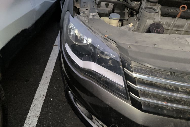 大众 宝来 2014款 1.6L 手动舒适型车身外观8