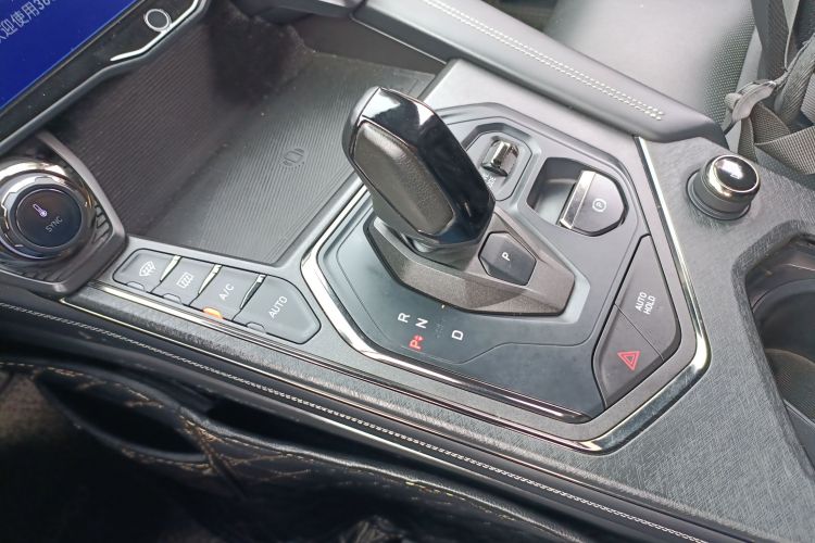 领克01 2021款 2.0TD 四驱劲Halo局部细节18