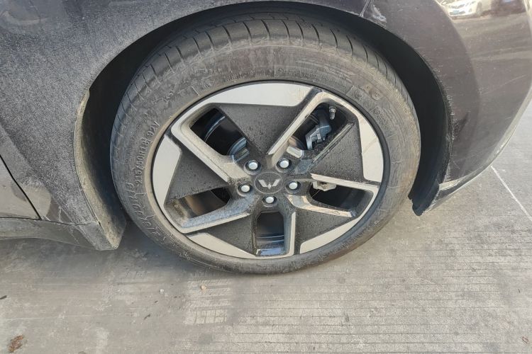 五菱汽车 五菱星光 2023款 150 进阶版车身外观10