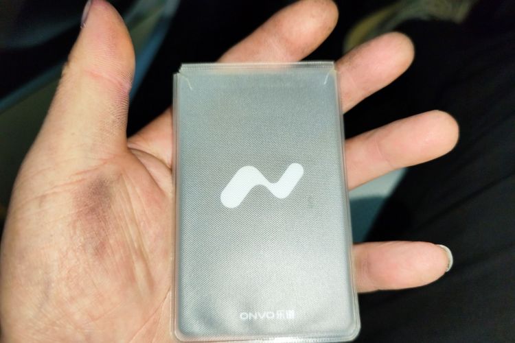 乐道L60 2024款 60kWh 四驱版中控内饰7001