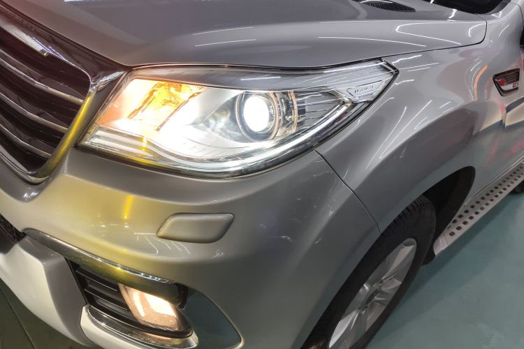 哈弗H9 2016款 2.0T 四驱豪华型 5座局部细节36