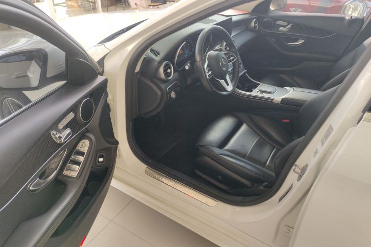 奔驰C级(进口) 2019款 C 260 旅行轿车中控内饰20