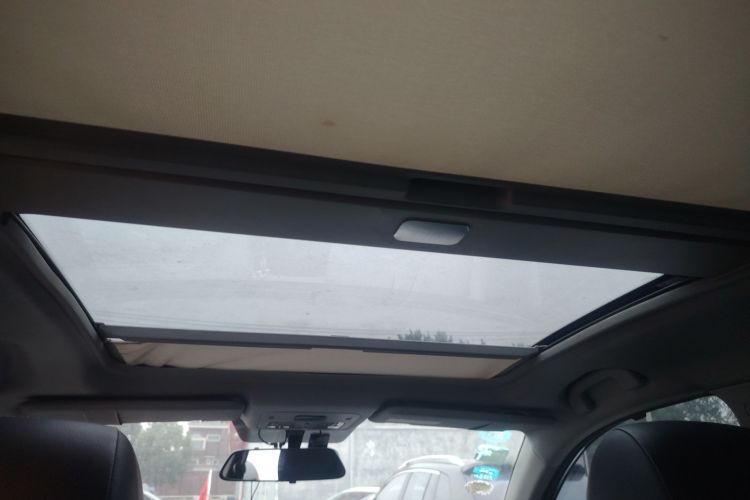 雷诺 科雷傲(进口) 2014款 改款 2.0L 两驱时尚版局部细节22