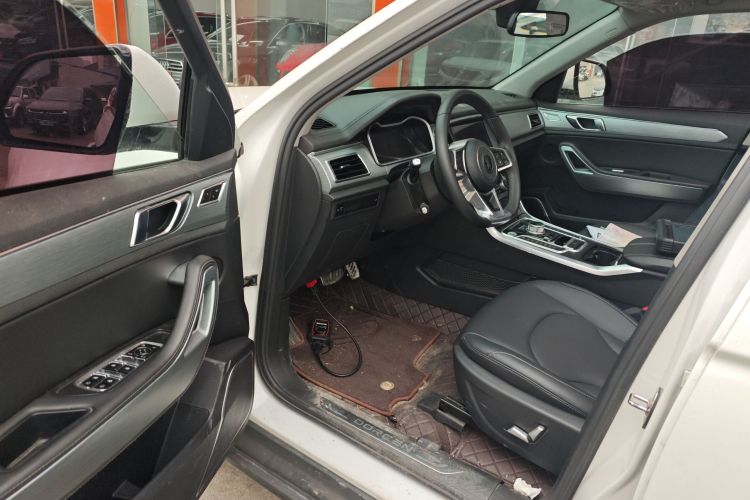 大乘汽车 大乘G70s 2019款 2.0T 自动至尊型中控内饰20