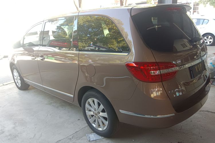 别克GL8 2018款 28T 豪华型 国VI车身外观4