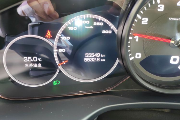 保时捷 2019款 Panamera 2.9T中控内饰15