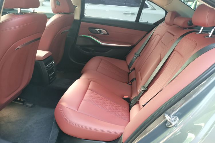 宝马i3 2024款 eDrive 35 L中控内饰7004