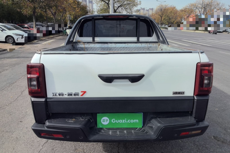 江铃 域虎7 2022款 2.0T自动柴油四驱舒享型标轴车身外观6004