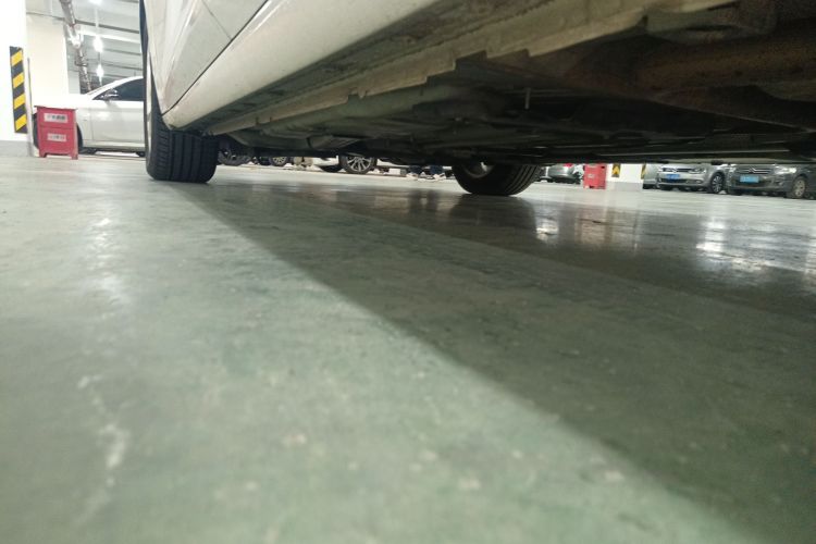 别克 君威 2017款 20T 豪华型局部细节9002