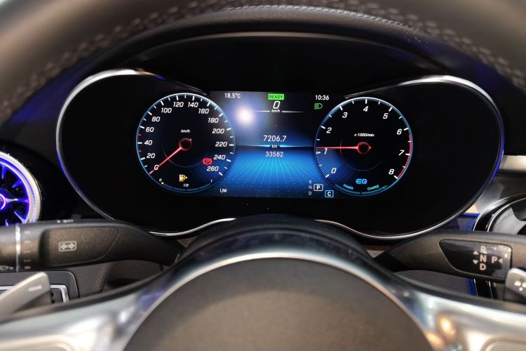 奔驰C级 2020款 C 260 L 运动版中控内饰14