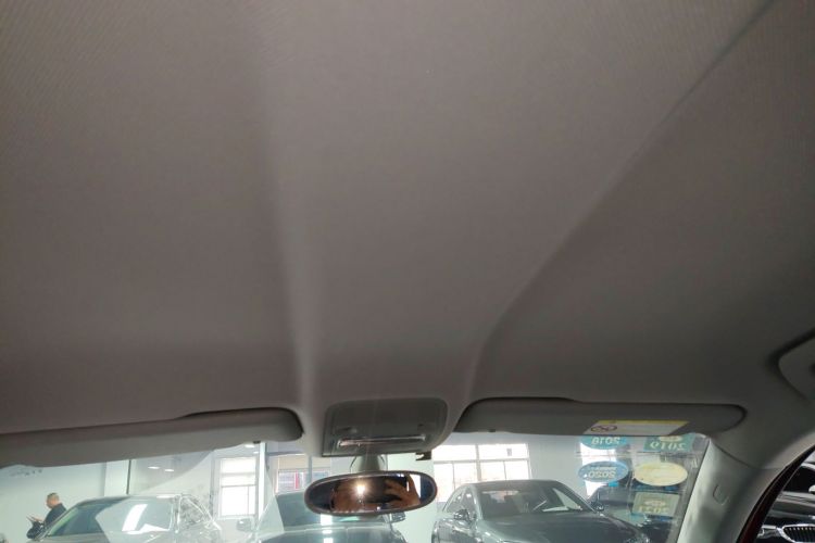 奥迪A1 2016款 30 TFSI Sportback Design风尚版中控内饰22