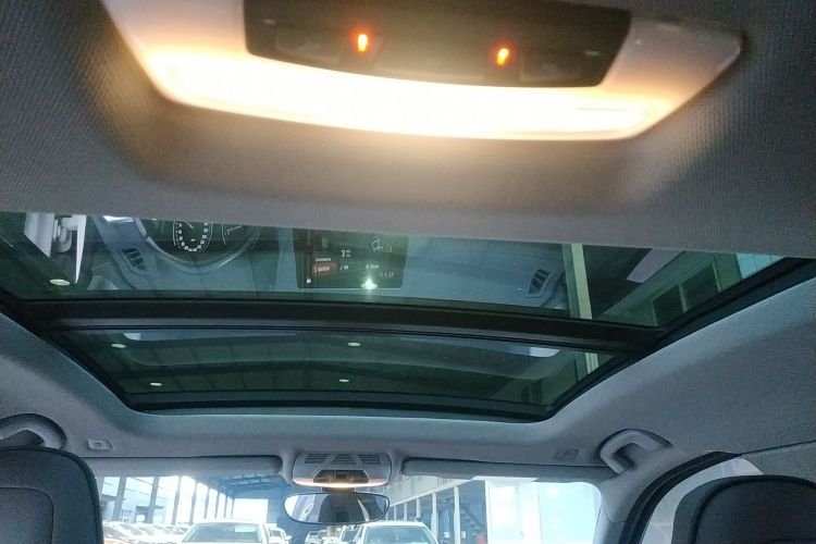 宝马1系 2021款 改款 125i M运动曜夜版局部细节22