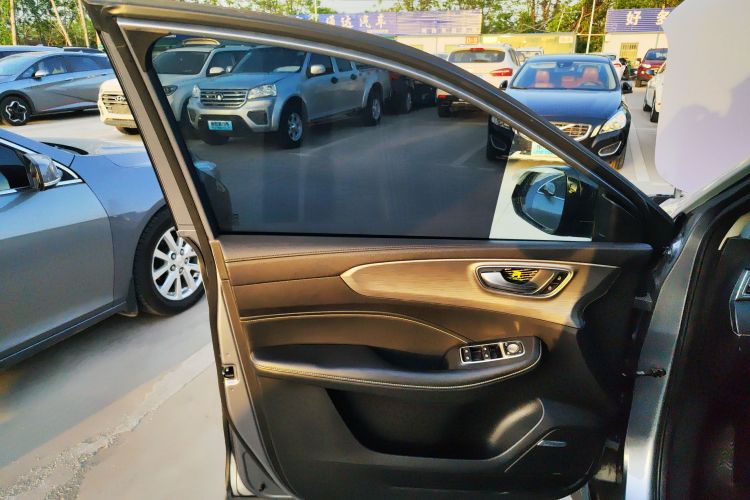 荣威RX5 2020款 PLUS 300TGI 自动Ali国潮旗舰版中控内饰7007