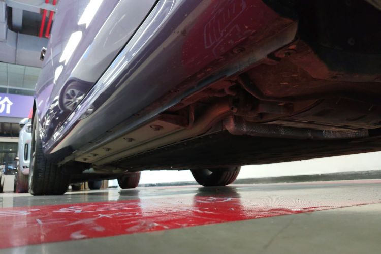 鸿蒙智行 问界M5 2025款 增程 Ultra 后驱版局部细节9001