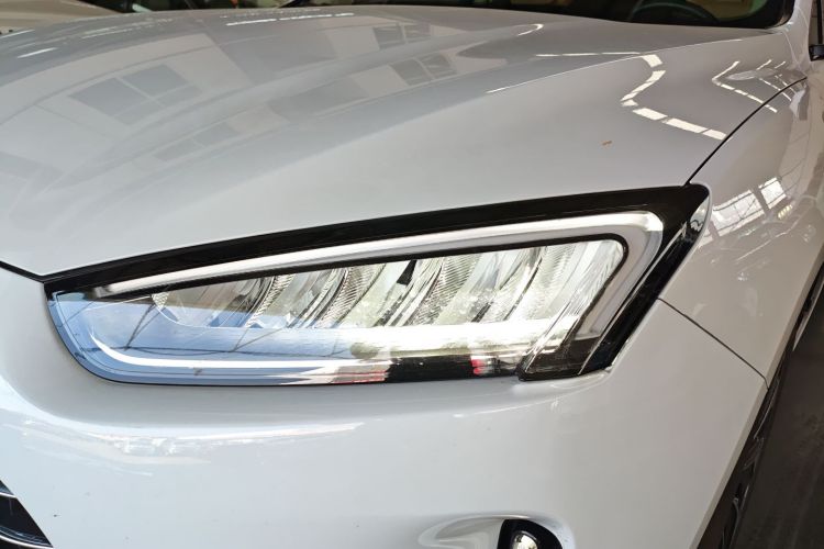 鸿蒙智行 问界M5 2022款 增程四驱至臻版局部细节36