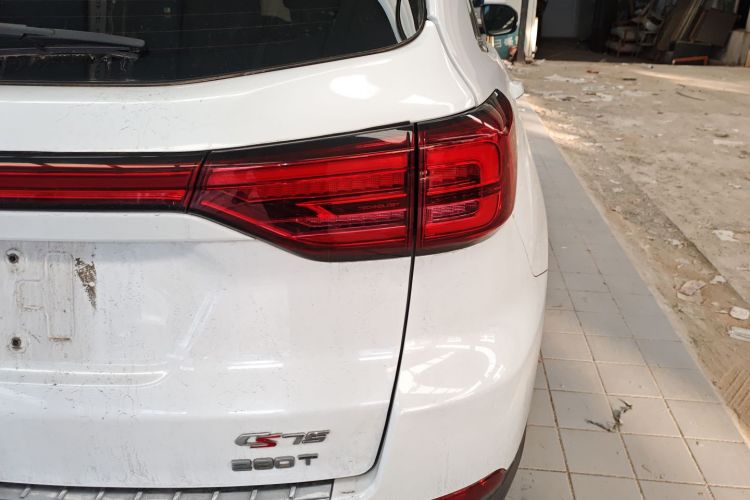 长安CS75 2020款 280T 手动智惠型 国VI车身外观9