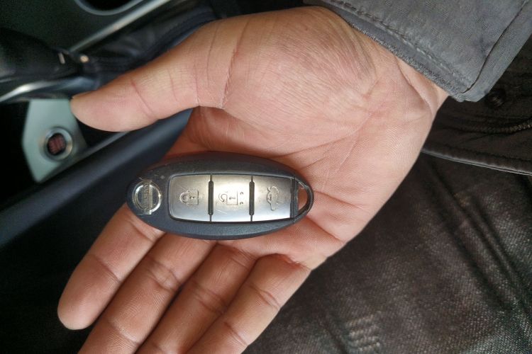 日产 天籁 2020款 2.0L XL 舒适版中控内饰11