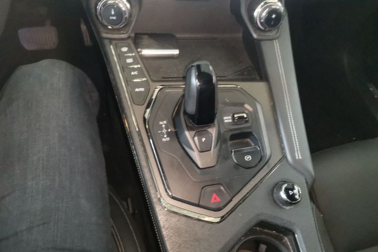 领克01 EM-P 2023款 1.5TD EM-P PM局部细节18