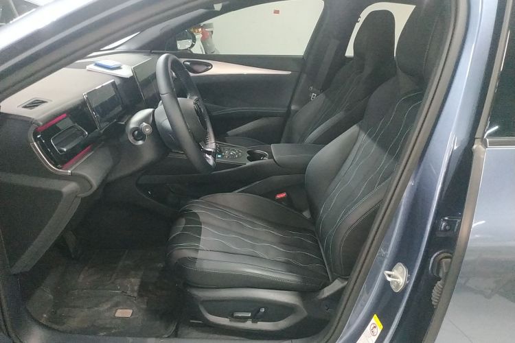 比亚迪 海豹06新能源 2024款 DM-i 120KM旗舰型中控内饰19