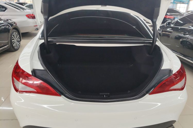 奔驰CLA 2016款 CLA 200 动感型局部细节23