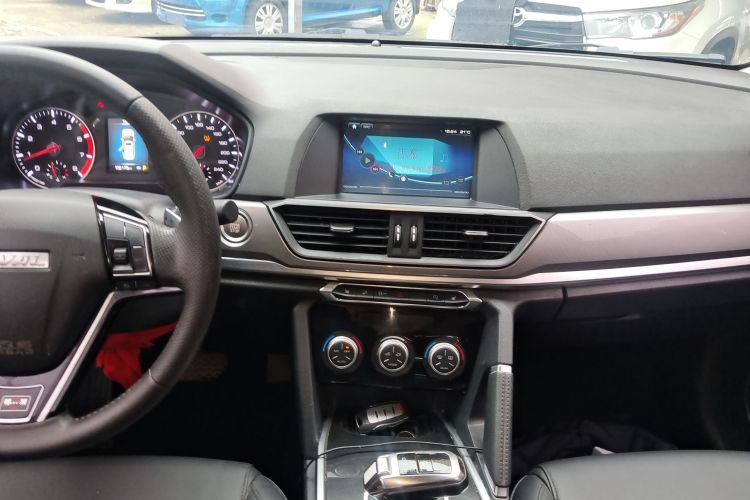 哈弗H6 2018款 红标 运动版 1.5T 自动两驱精英型中控内饰16