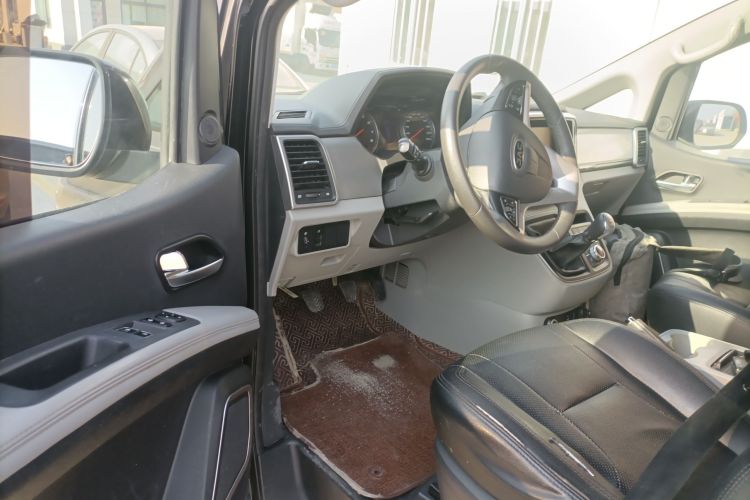 江淮瑞风 瑞风M4 2019款 商旅系列 2.0L 手动商务型 国VI中控内饰7003