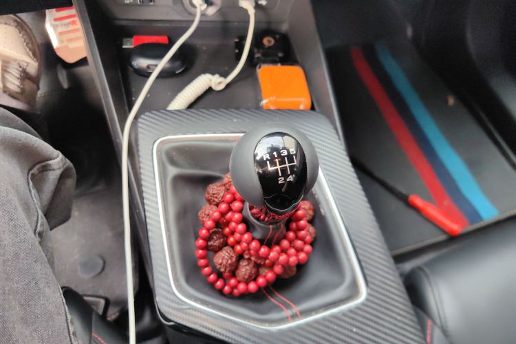 名爵 MG5 2021款 180DVVT 手动青春豪华版中控内饰18