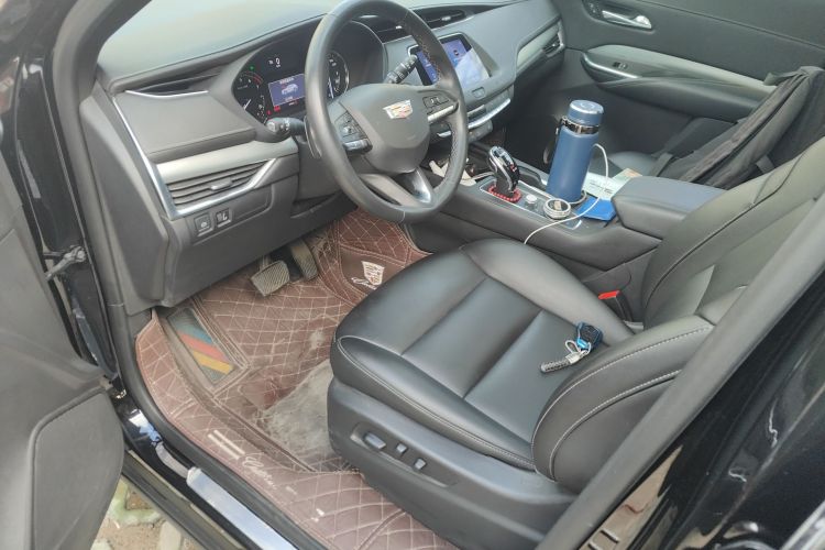 凯迪拉克XT4 2021款 28T 两驱豪华型局部细节19