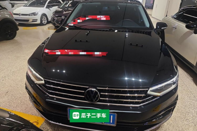 大众 迈腾 2023款 200万辆纪念版 280TSI DSG舒适型车身外观2