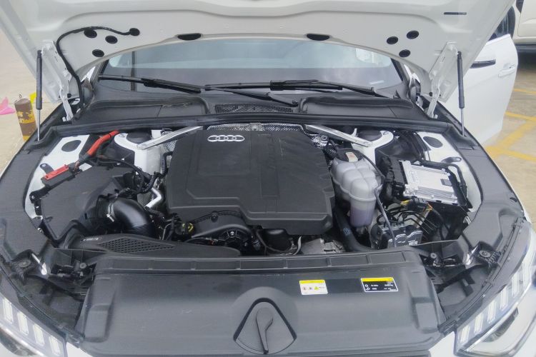 奥迪A4L 2024款 40 TFSI 时尚动感型局部细节24
