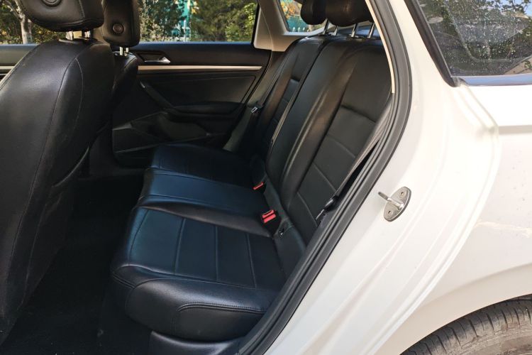 大众 朗逸 2021款 1.5L 自动风尚版中控内饰7004