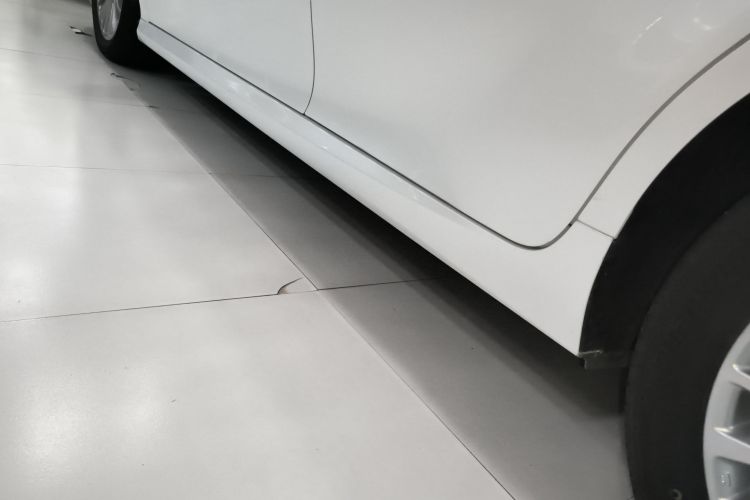 丰田 凯美瑞 2024款 双擎 2.0HGVP 豪华版局部细节9002