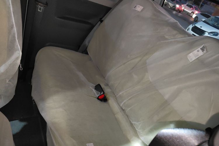 吉利银河 2024款 熊猫mini 200km 耐力熊中控内饰21