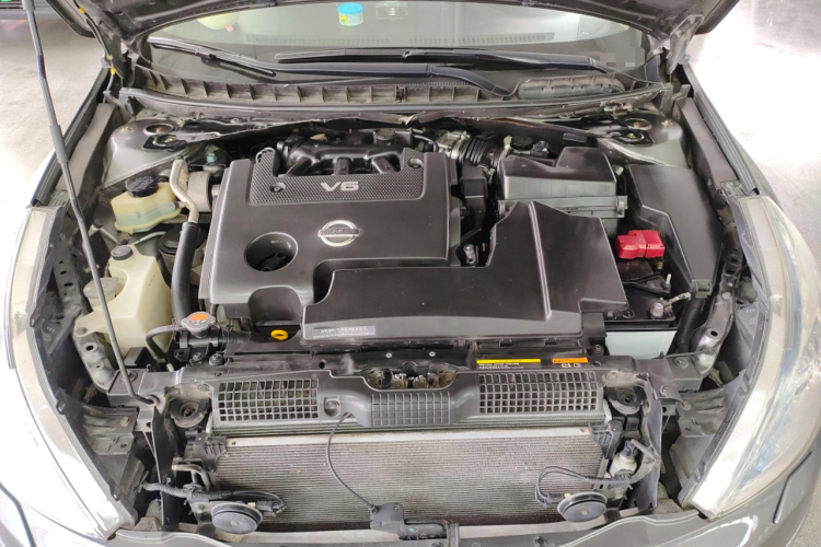 日产 天籁 2011款 公爵 2.5L XV尊雅版局部细节24