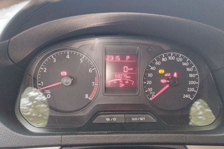 大众 捷达 2016款 1.6L 25周年纪念版中控内饰15