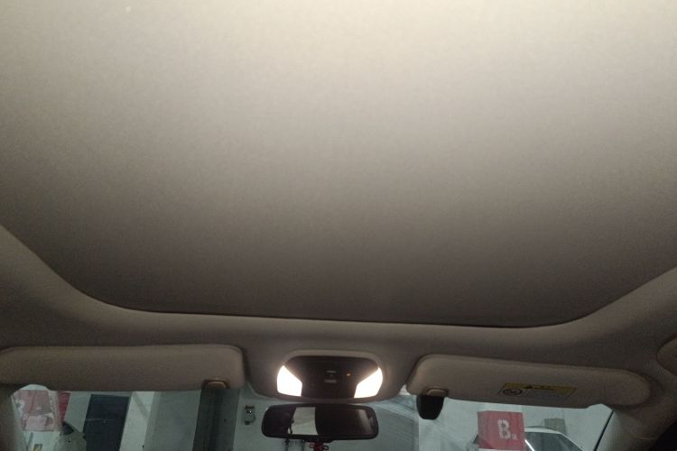 英菲尼迪QX50 2022款 2.0T 两驱领航版中控内饰22