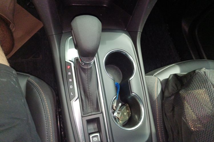 雪佛兰 探界者 2022款 535T 驰界版局部细节18