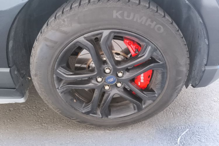 福特 锐界 2015款 2.0T GTDi 两驱豪锐型车身外观10