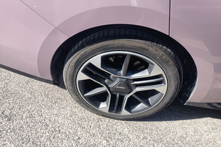 埃安 AION RT 2025款 650激光雷达版车身外观6008