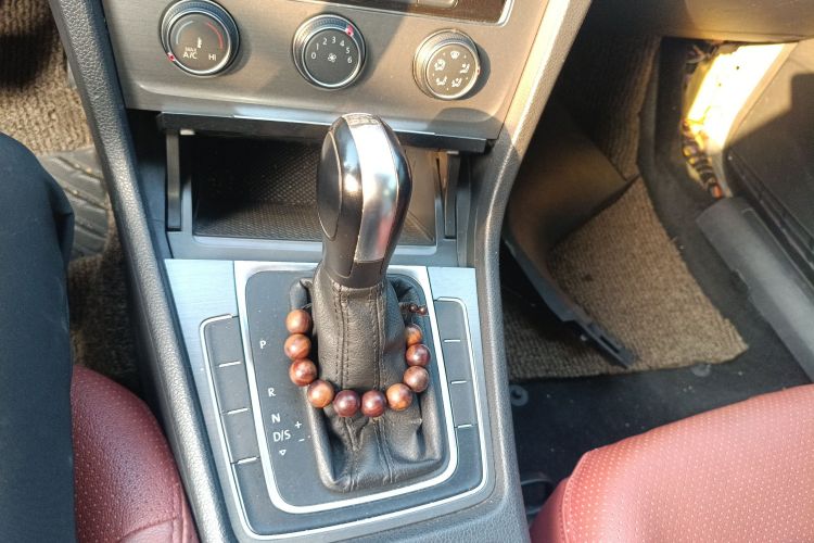 大众 高尔夫 2016款 230TSI 自动舒适型局部细节18