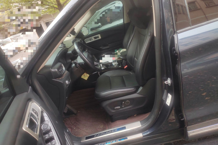 福特 探险者 2020款 EcoBoost 285 四驱钛金版 6座中控内饰19