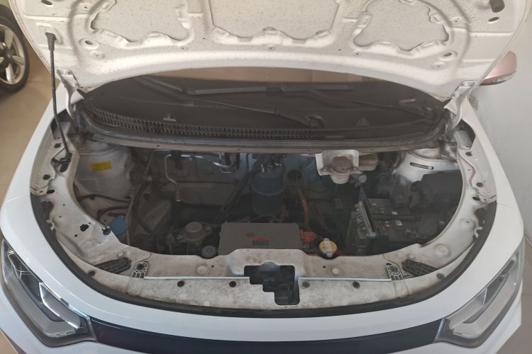 思皓 2022款 花仙子款 满天星机舱底盘24