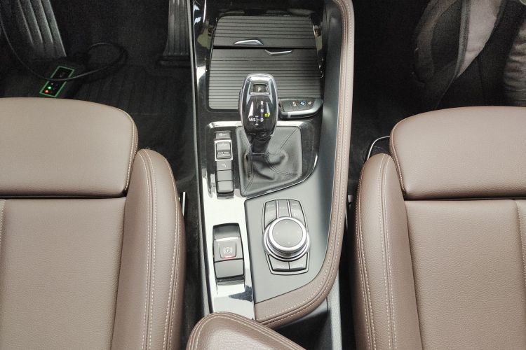 宝马X1 2022款 sDrive20Li 尊享型局部细节18