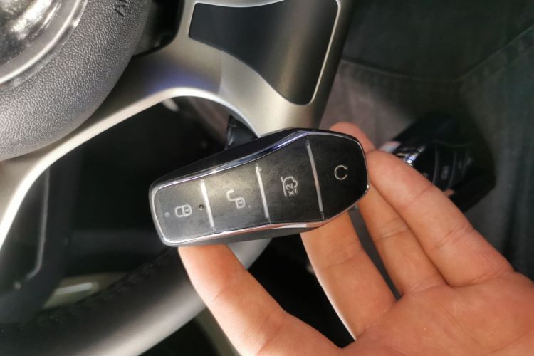 比亚迪 海豚 2025款 420km 自由版中控内饰11