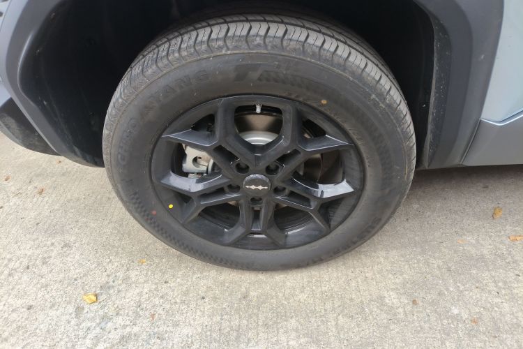 方程豹 钛3 2025款 501KM 后驱智驾Max版车身外观6002