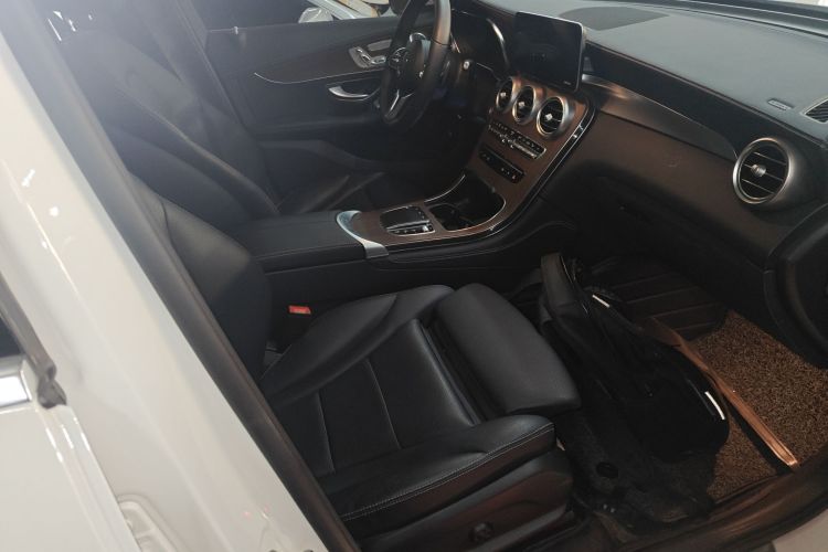 奔驰GLC 2020款 改款 GLC 300 L 4MATIC 豪华型局部细节41